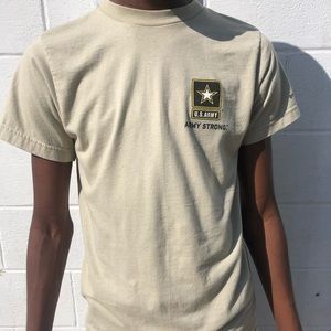 Us army “army strong” t shirt